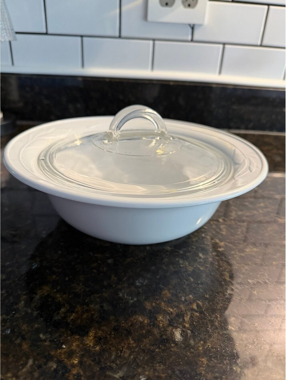 Corningwear L-31 Oval Casual Elegance Floral Leaf White Oven Broiler W/Glass Lid